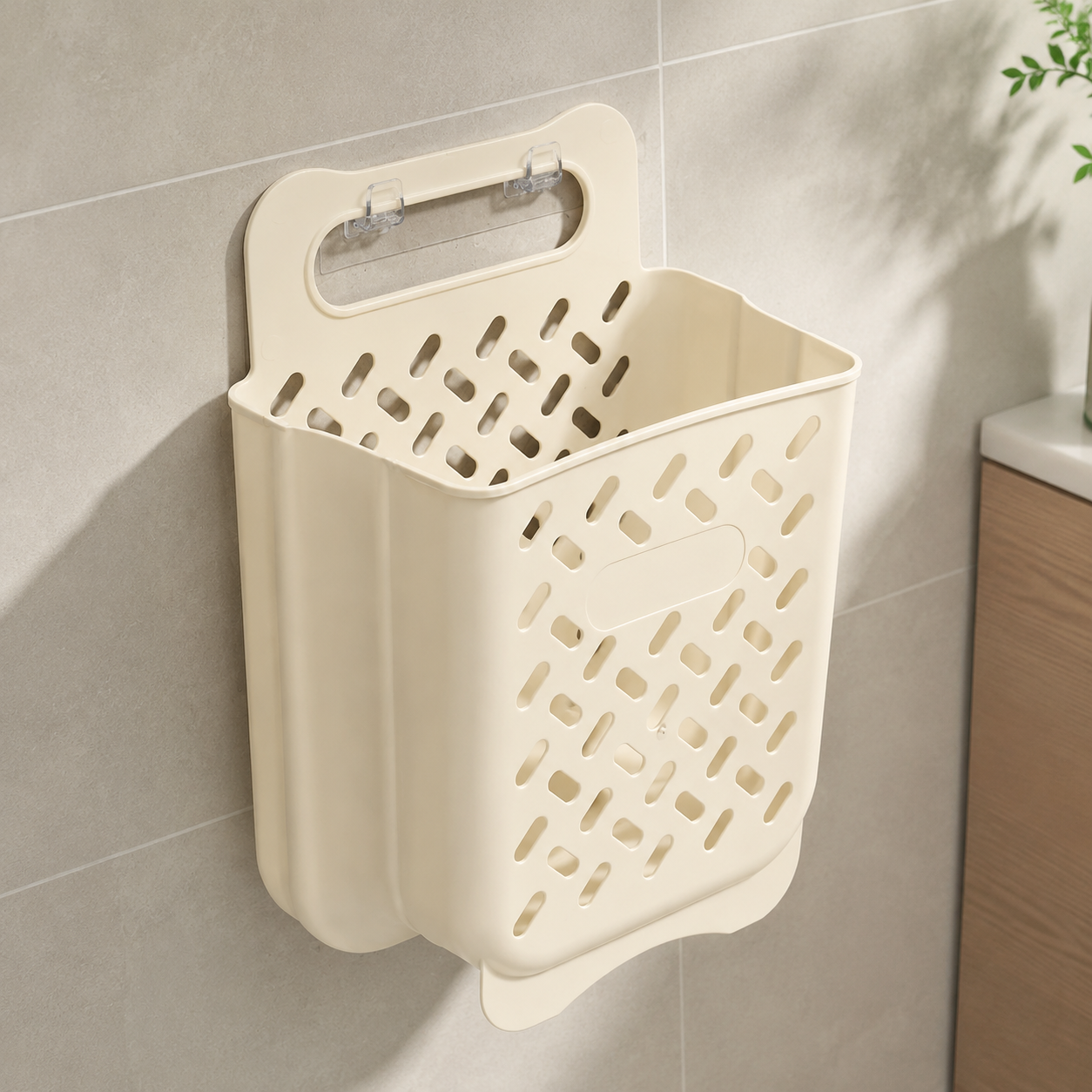 Cream white large wall-mounted laundry basket, 28 x 16 x 38 cm