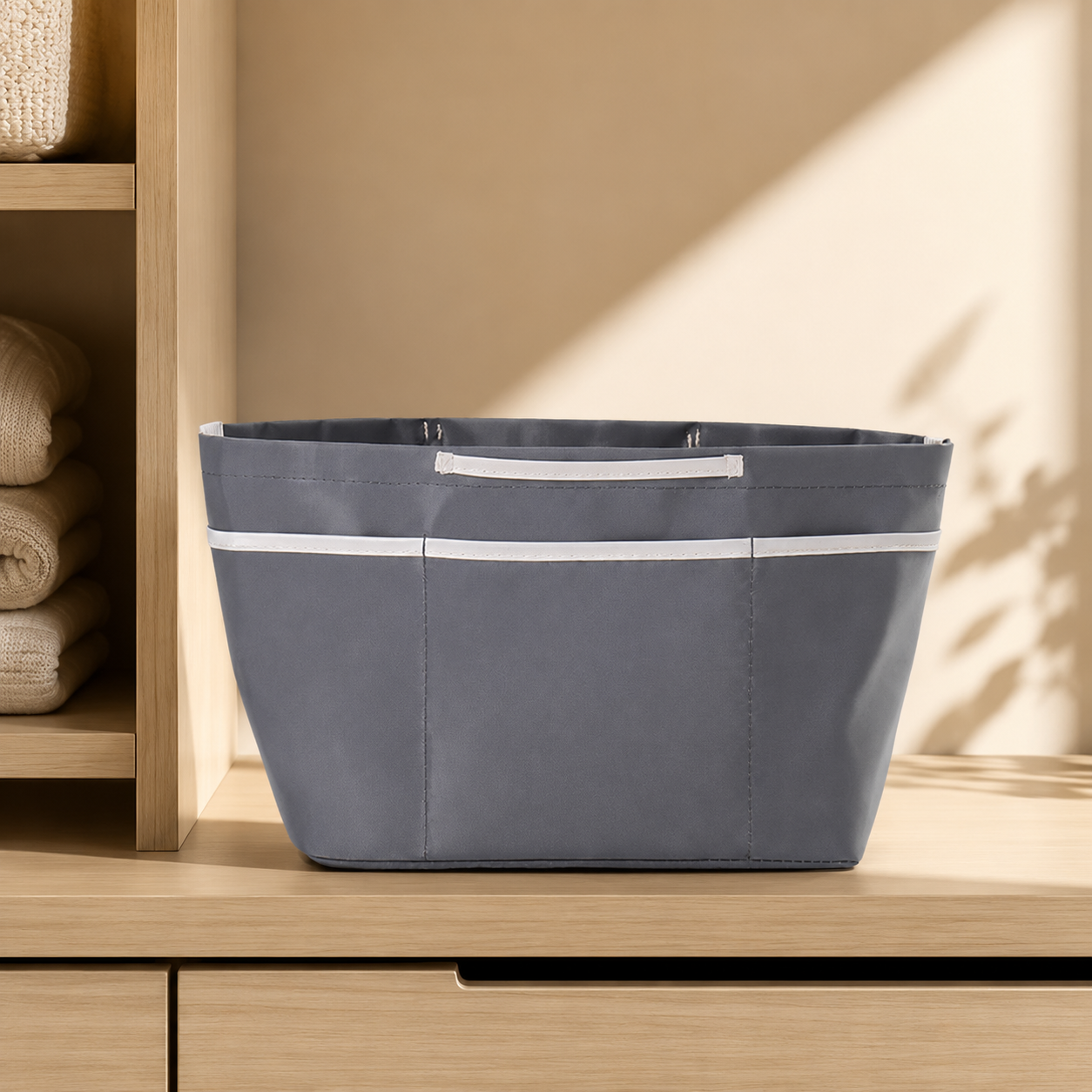 Medium sealed gray purse organizer insert with exterior pockets